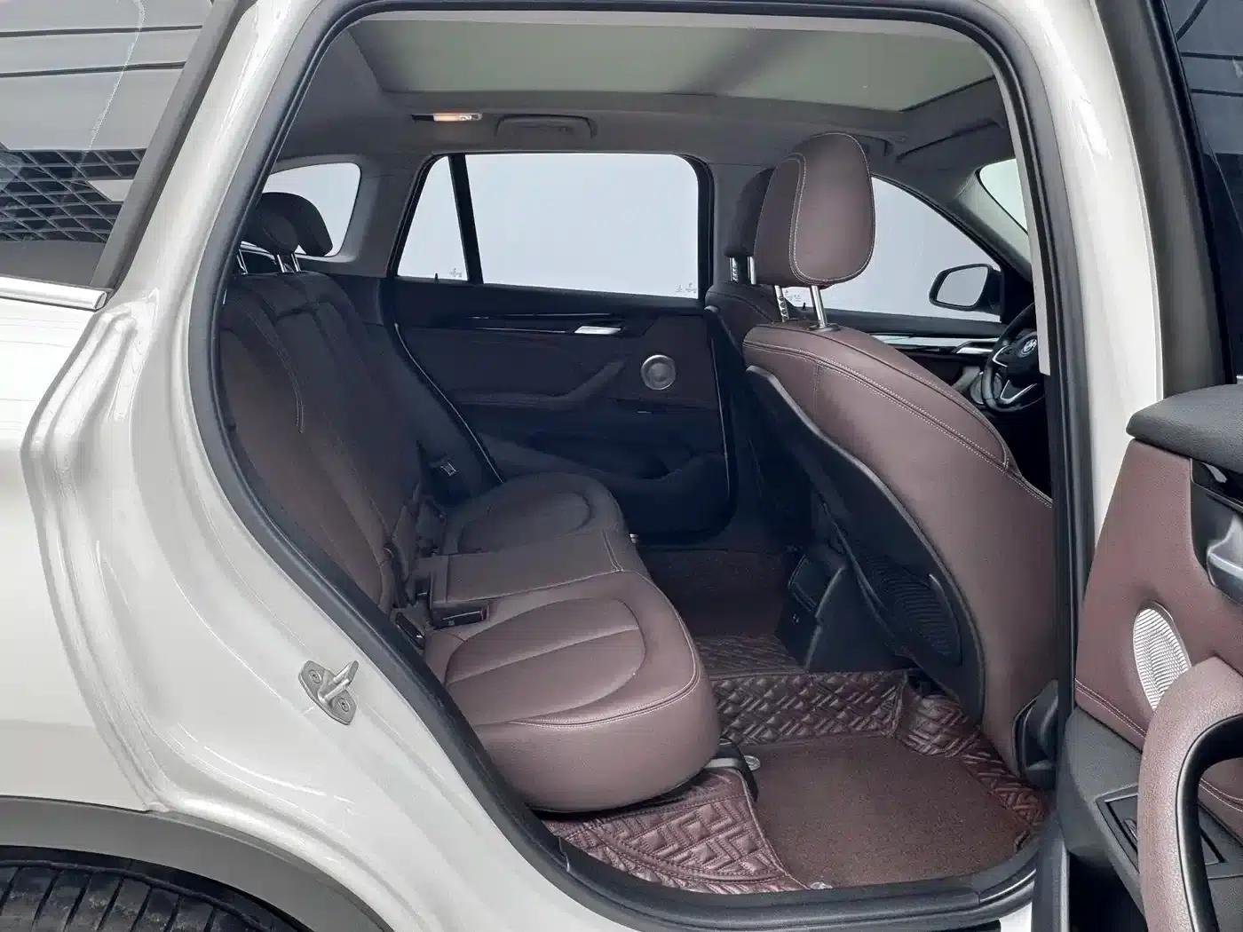 BMW X1 2022 sDrive20Li Fashion Edition — миниатюра 17