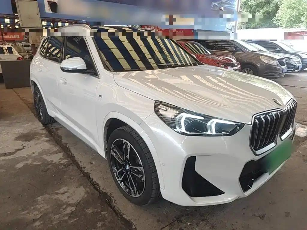 BMW X1 2023 sDrive25Li M Sport Package — миниатюра 4