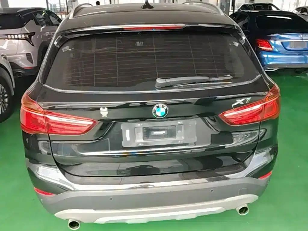 BMW X1 2018 xDrive20Li Premium — миниатюра 6
