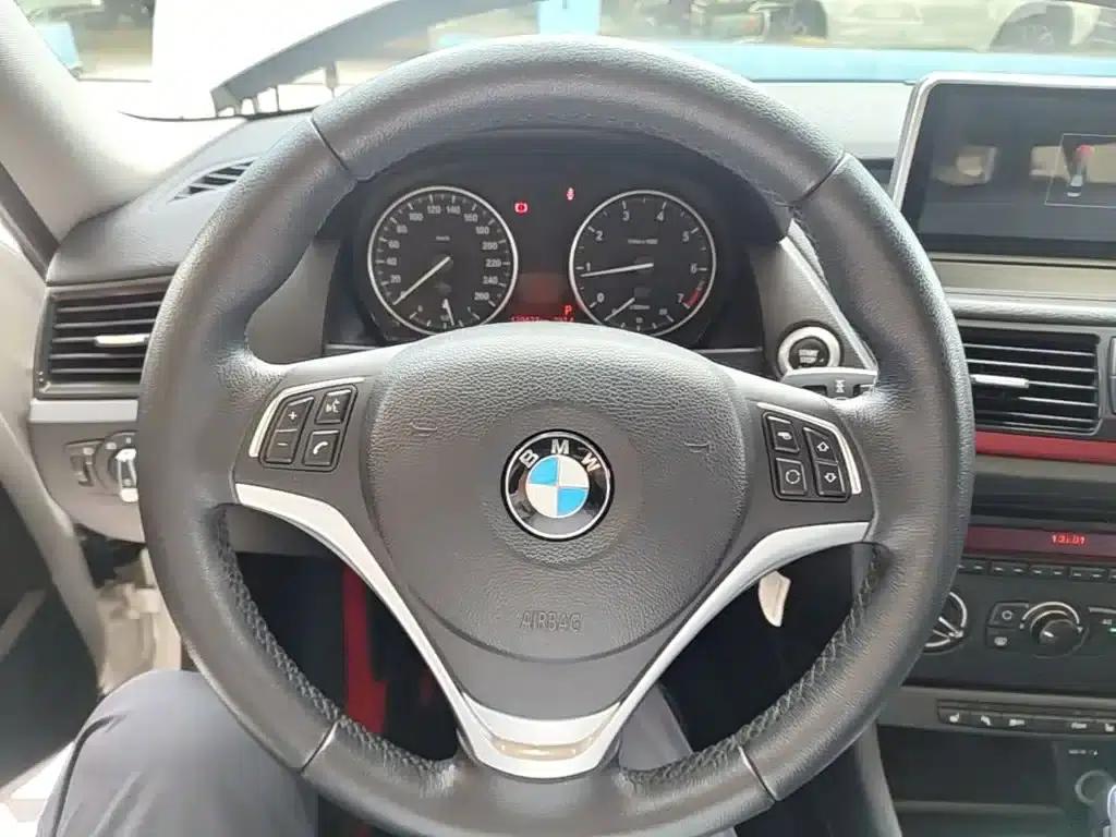 BMW X1 2015 sDrive18i Fashion Upgrade Edition — миниатюра 11