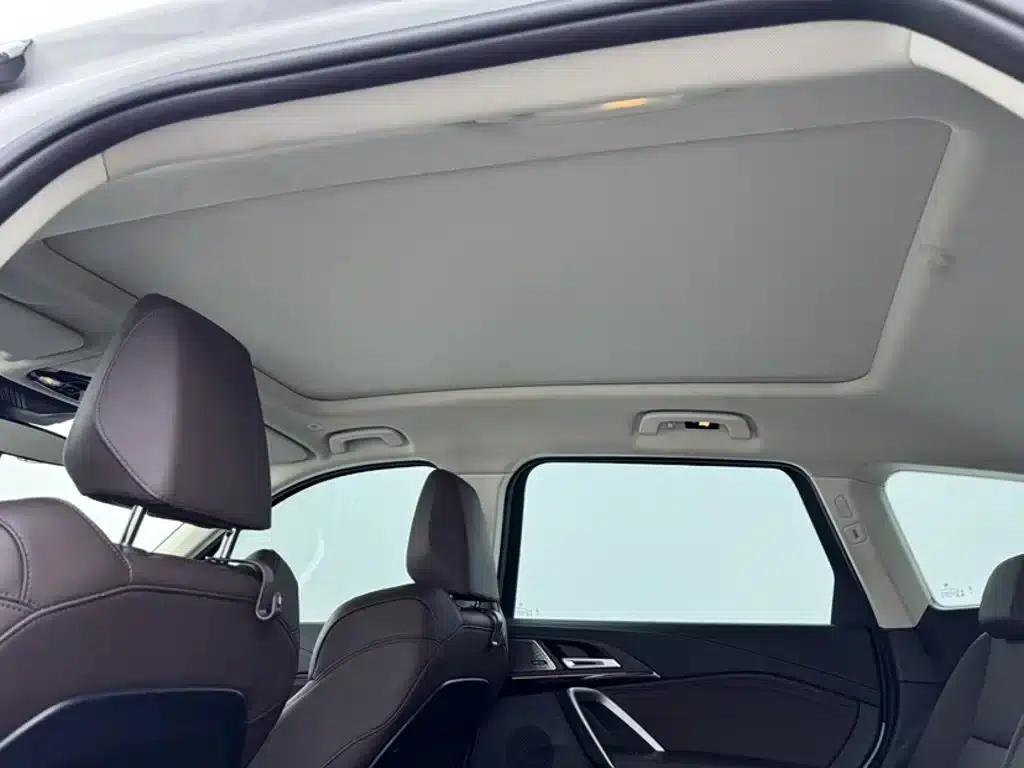 2023 BMW X1 sDrive25Li X Design Package — миниатюра 8