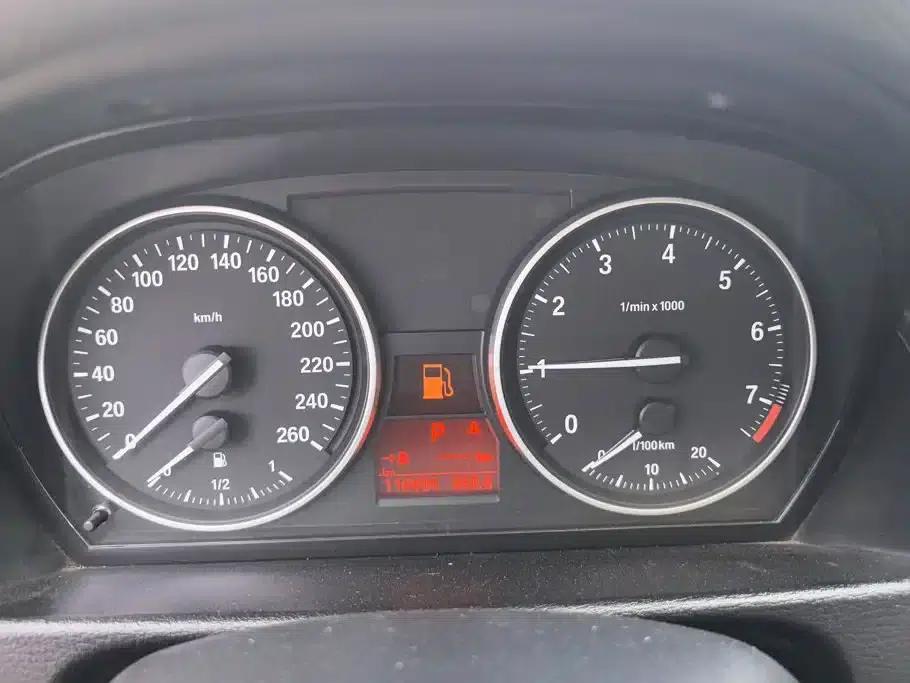 2010 BMW X1 xDrive25i (Imported) — миниатюра 14