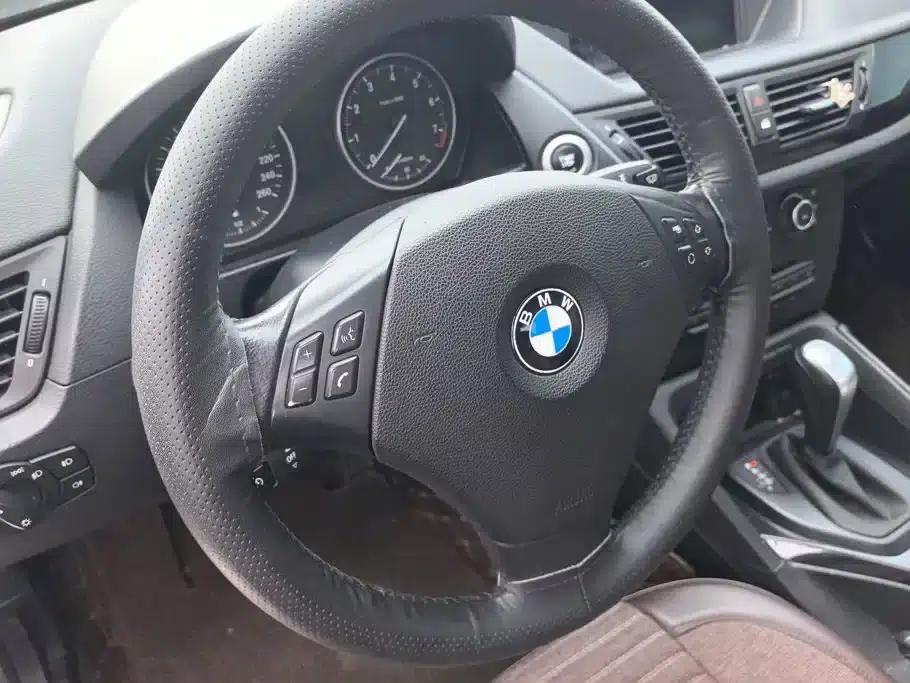 2010 BMW X1 xDrive25i (Imported) — миниатюра 15