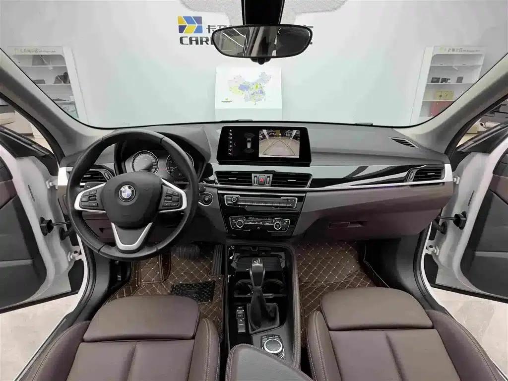 BMW X1 PHEV 2020 xDrive30Le Premium — миниатюра 11