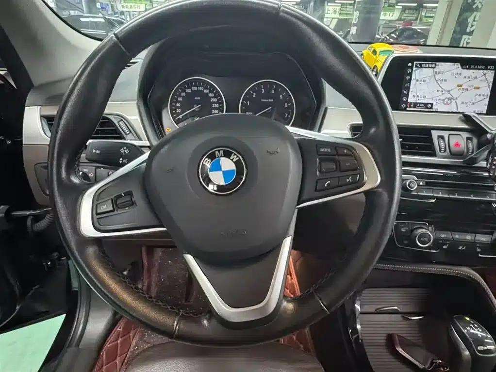 BMW X1 PHEV 2018 xDrive25Le Luxury — миниатюра 8
