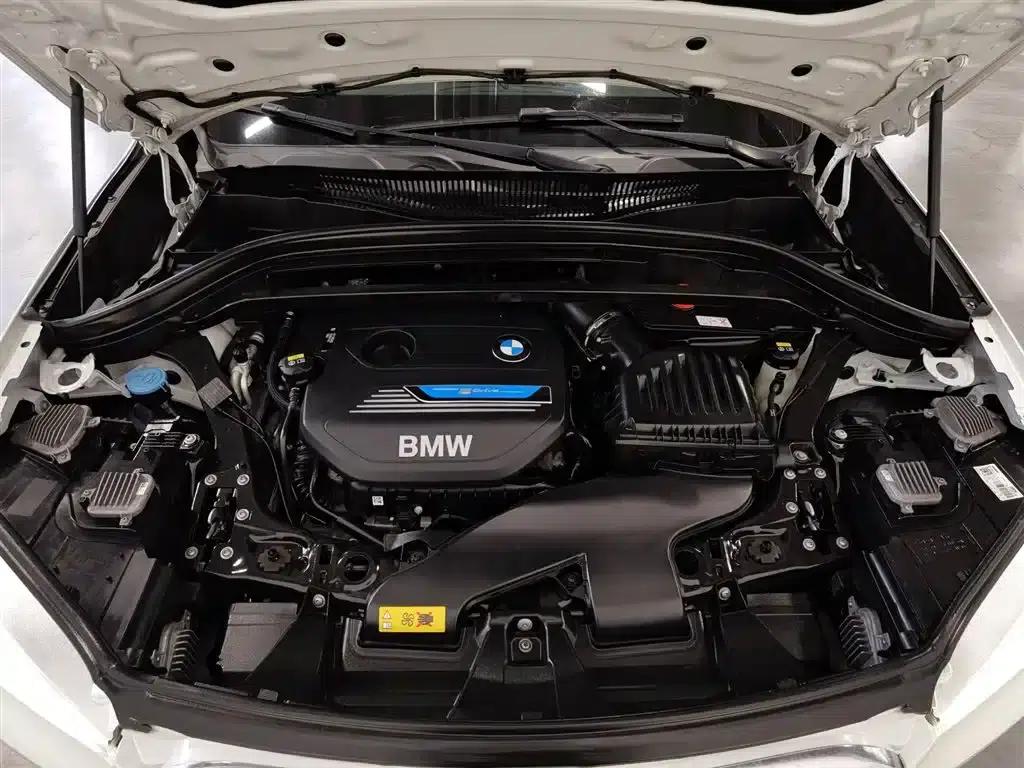 BMW X1 PHEV 2017 xDrive25Le — миниатюра 6