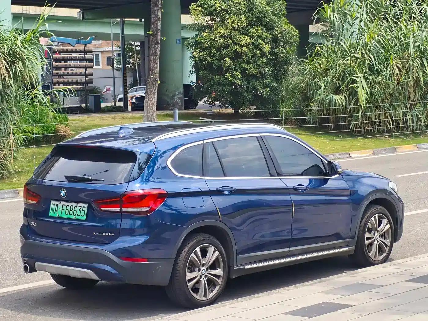 BMW X1 PHEV 2020 xDrive30Le Premium — миниатюра 5