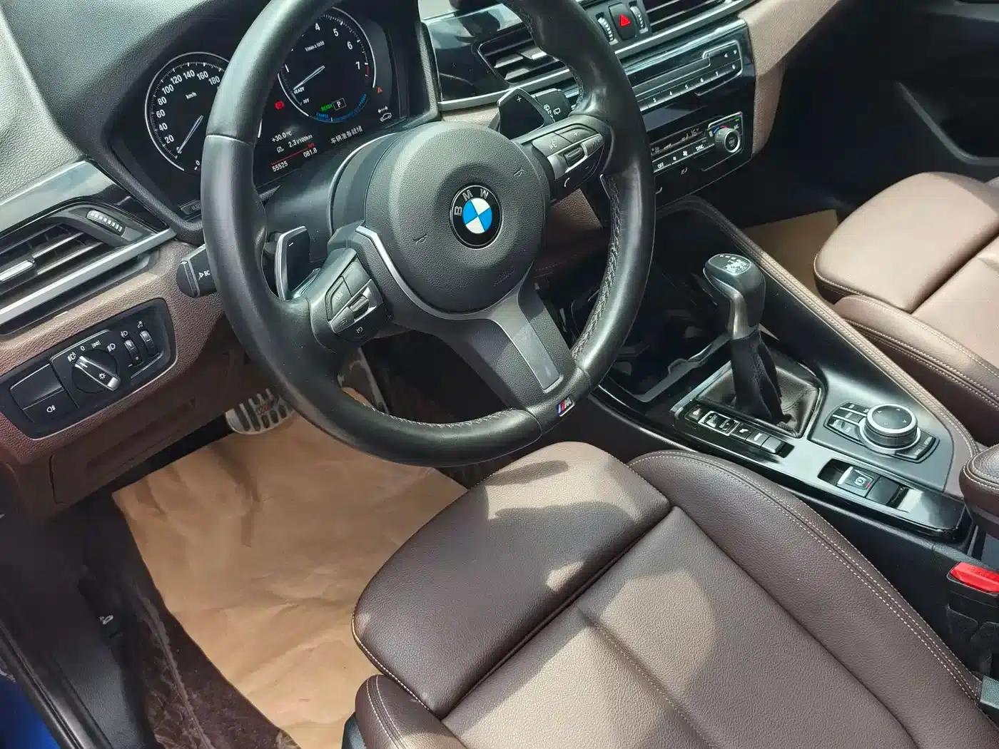 BMW X1 PHEV 2020 xDrive30Le Premium — миниатюра 9