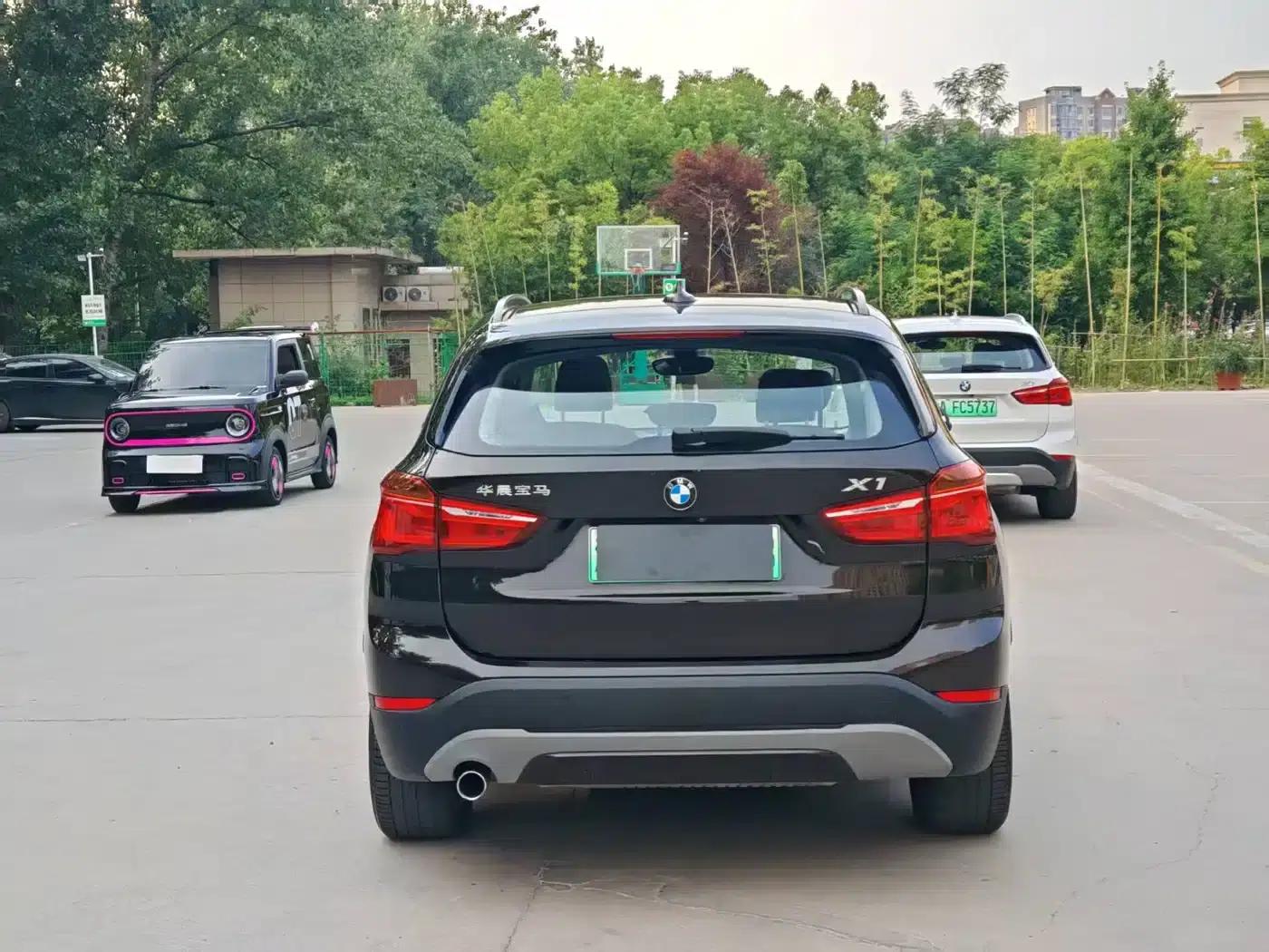 BMW X1 PHEV 2017 xDrive25Le — миниатюра 7