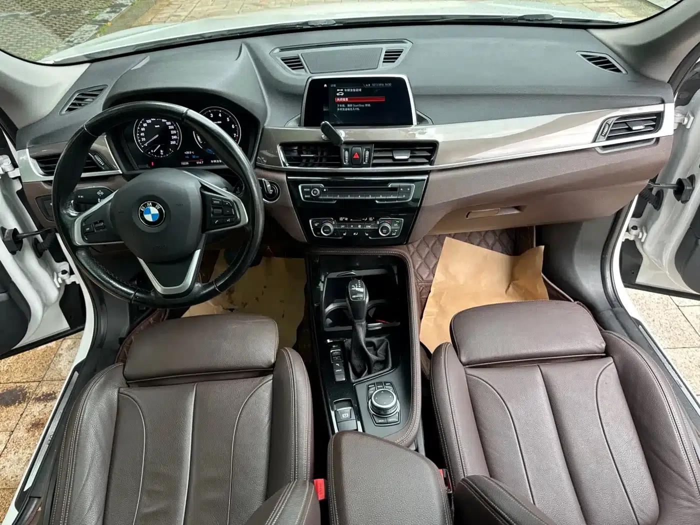 BMW X1 PHEV 2018 xDrive25Le Luxury — миниатюра 10