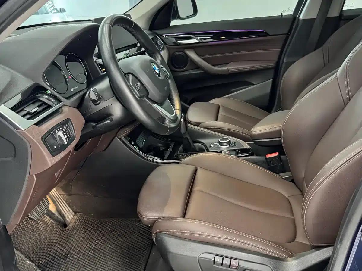 BMW X1 PHEV 2020 xDrive30Le Premium — миниатюра 14