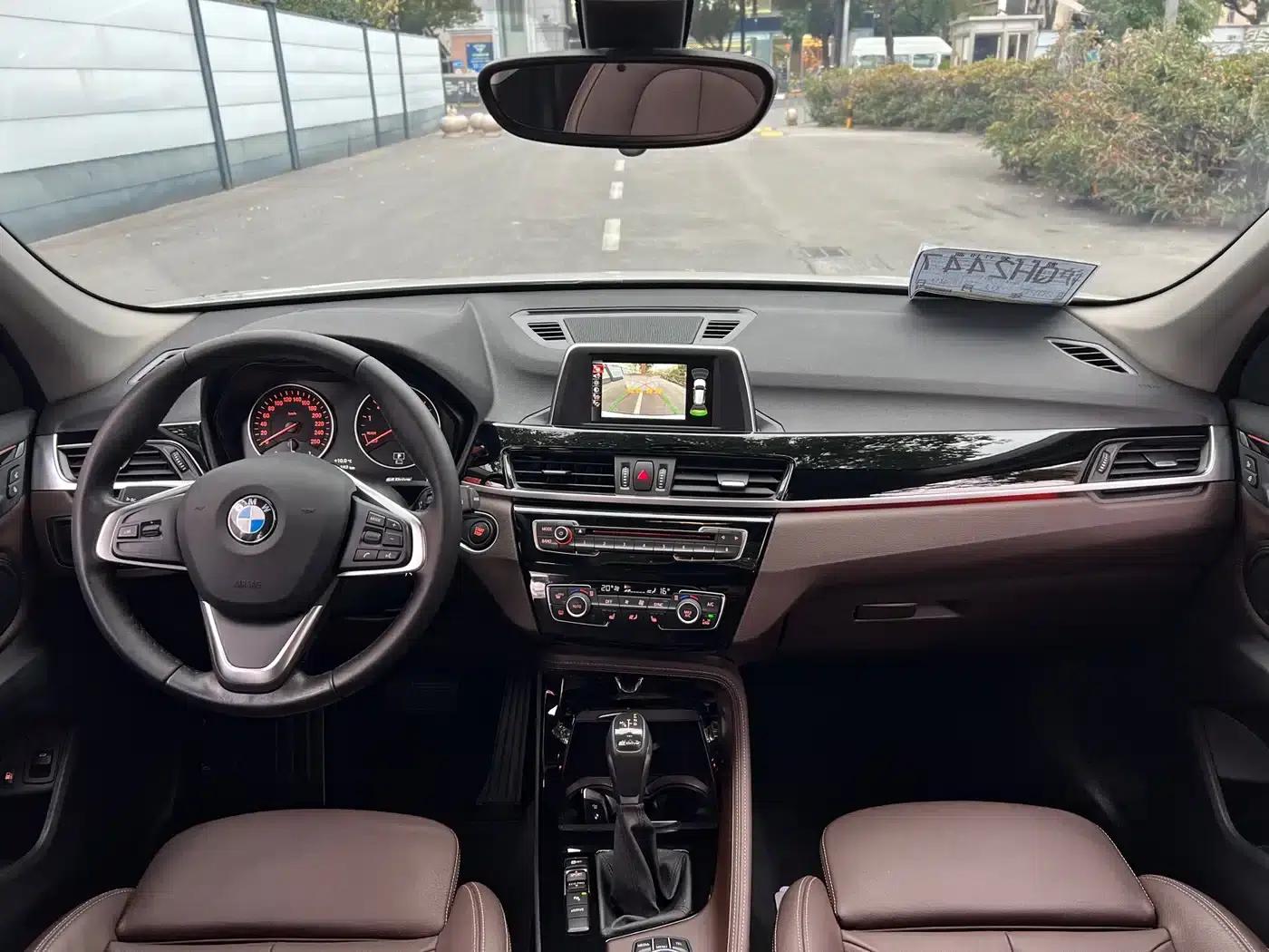 BMW X1 PHEV 2018 xDrive25Le Luxury — миниатюра 9