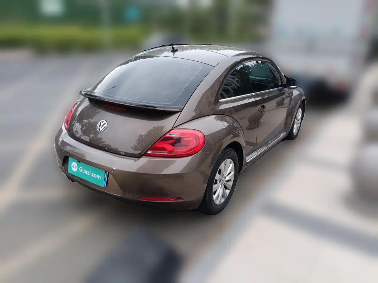 Volkswagen Beetle 2013 1.4TSI Fashion Edition — миниатюра 6