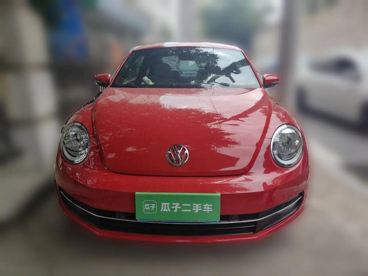 Volkswagen Beetle 2015 180TSI model — миниатюра 2