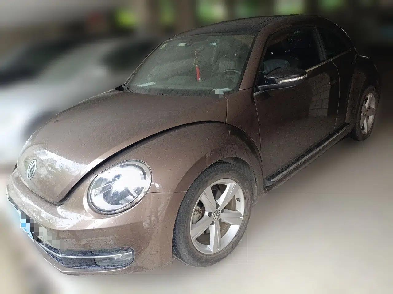 Volkswagen Beetle 2013 1.4TSI Luxury Model — миниатюра 1