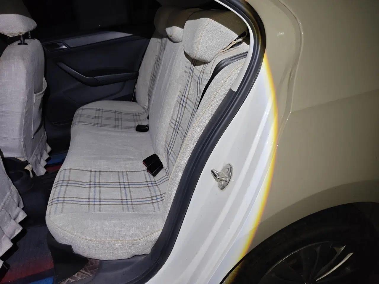Volkswagen Santana 2019 1.5L Automatic Fashion Edition China VI — миниатюра 17