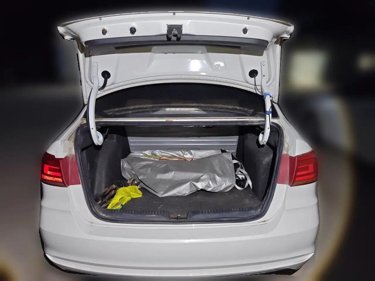 Volkswagen Santana 2019 1.5L Automatic Fashion Edition China VI — миниатюра 19