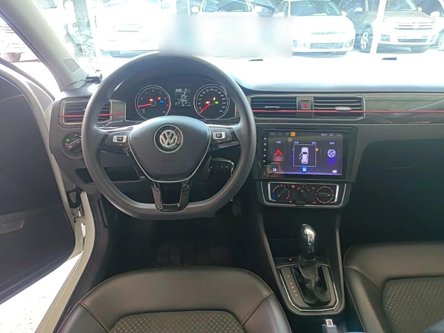 Volkswagen Santana 2019 Haval H6 1.5L Automatic Comfort Edition China VI Standard — миниатюра 13