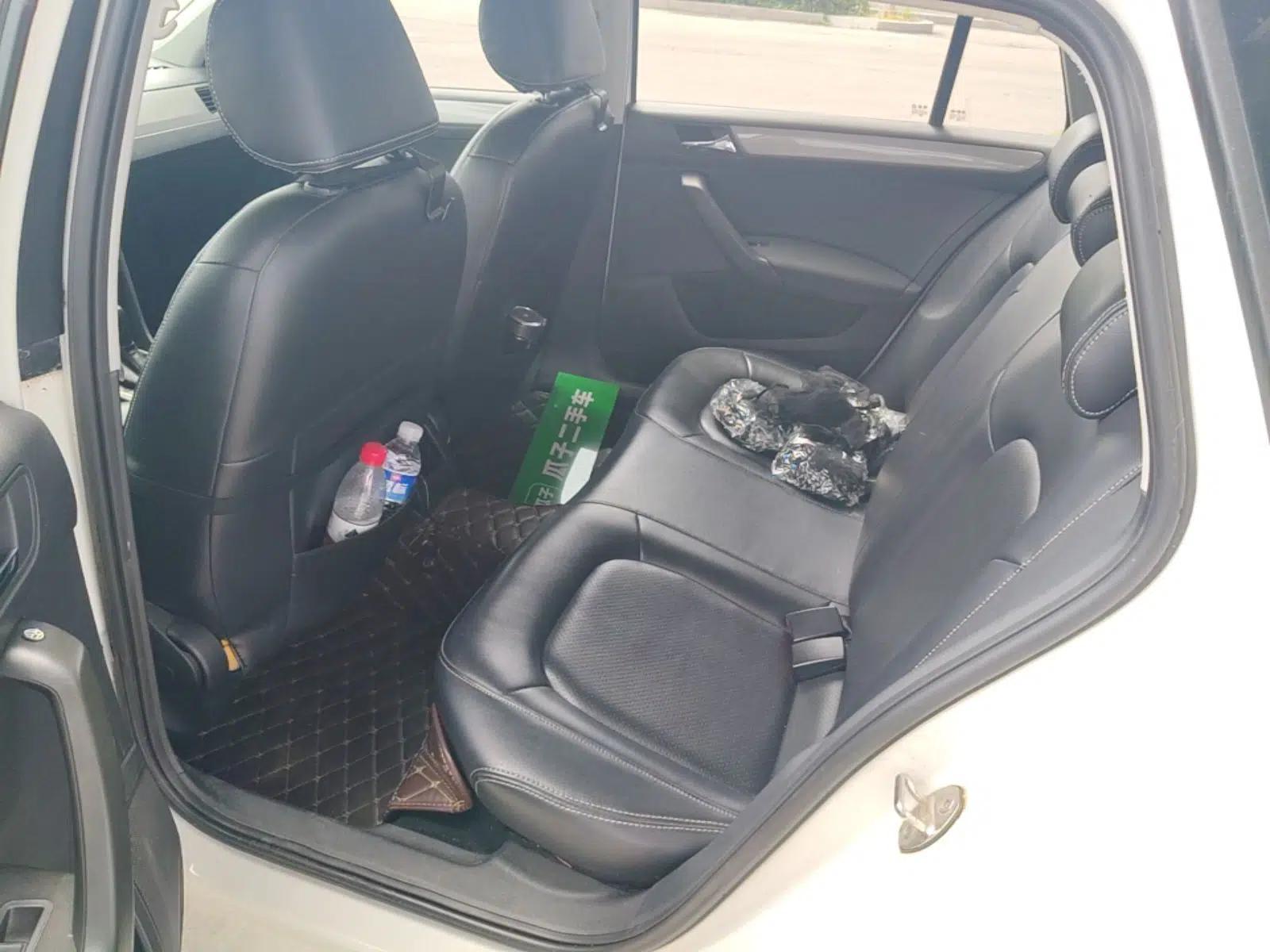 Volkswagen Santana 2015 Haval H6 1.6L Automatic Luxury Model — миниатюра 25