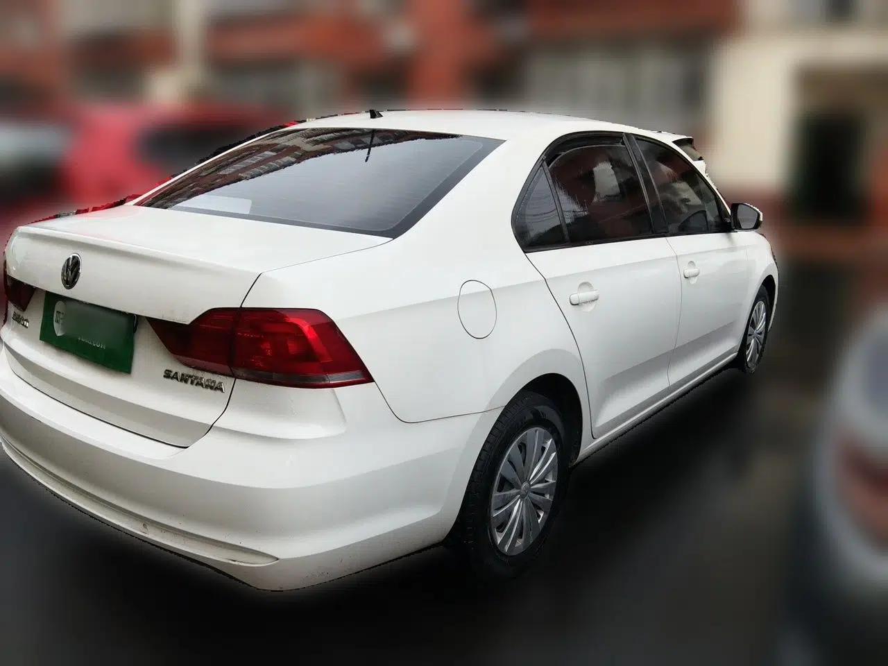 Volkswagen Santana 2016 1.4L Manual Fashion Edition — миниатюра 4