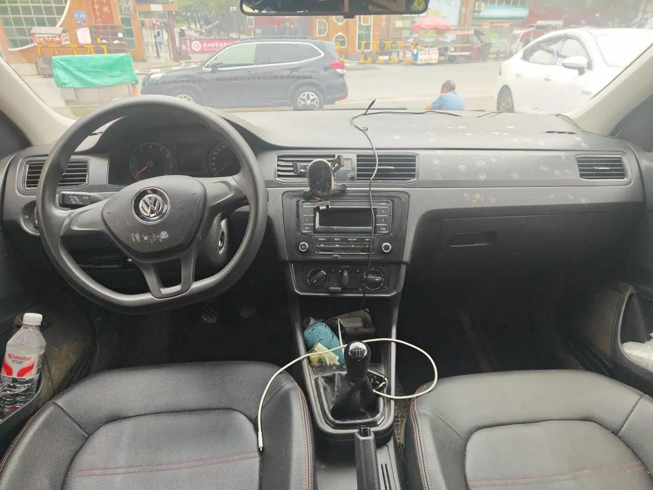 Volkswagen Santana 2019 1.5L Manual Fashion Edition China VI Standard — миниатюра 9