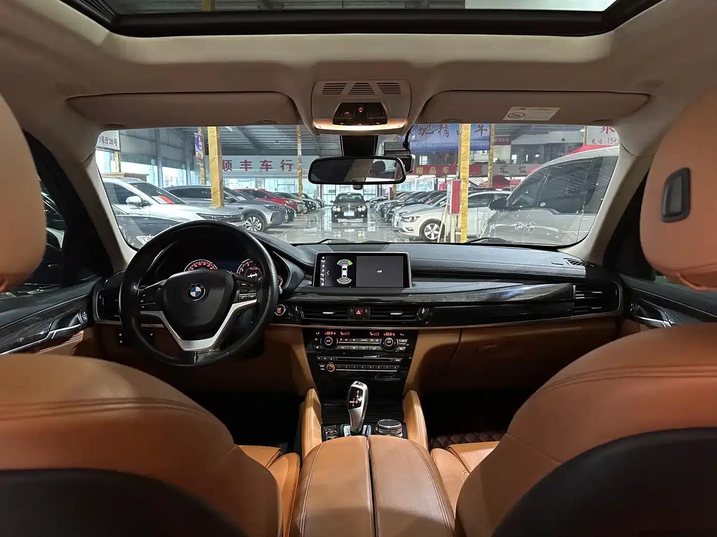 BMW X6 2018 xDrive28i — миниатюра 12