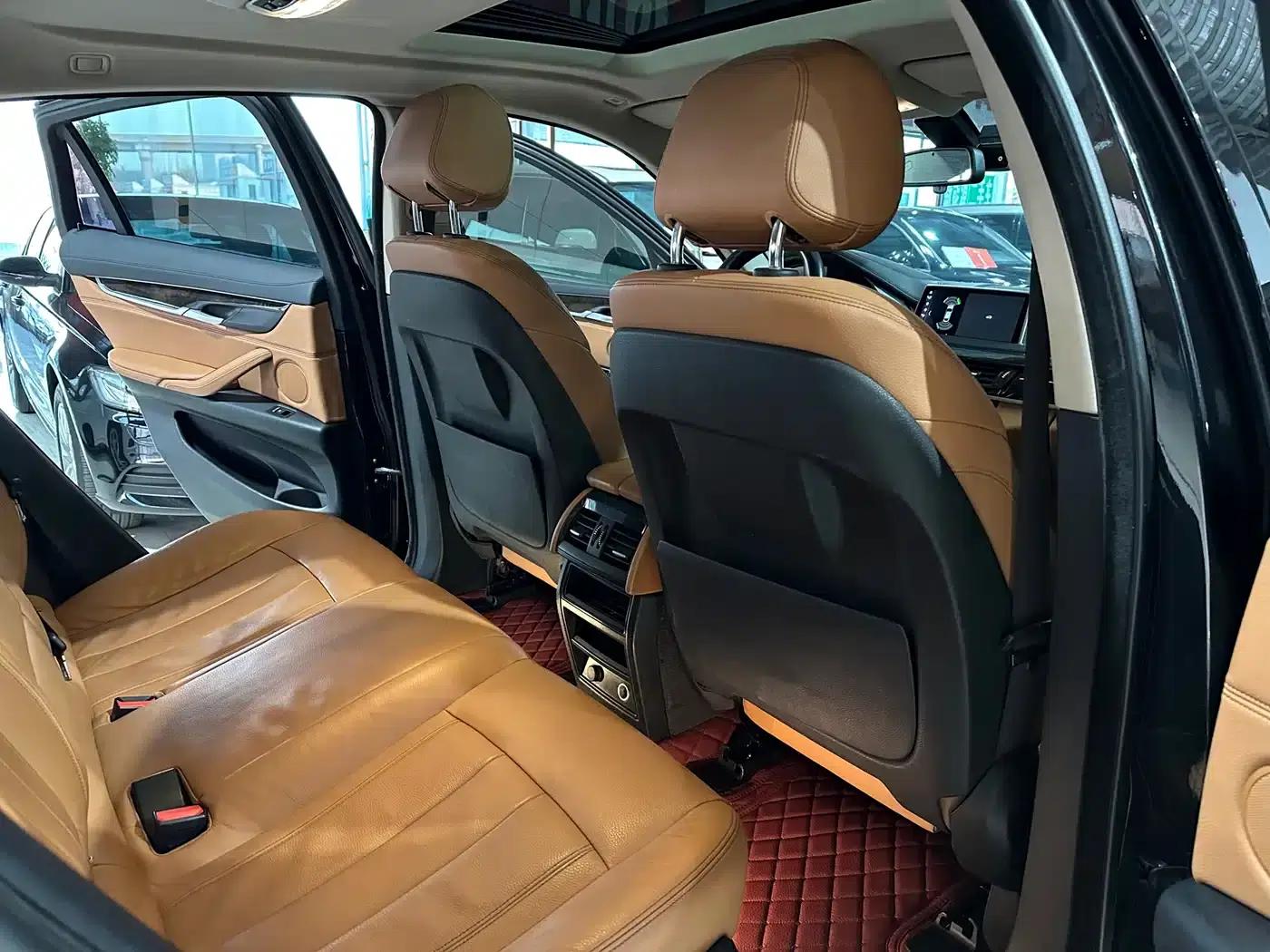 BMW X6 2018 xDrive28i — миниатюра 15