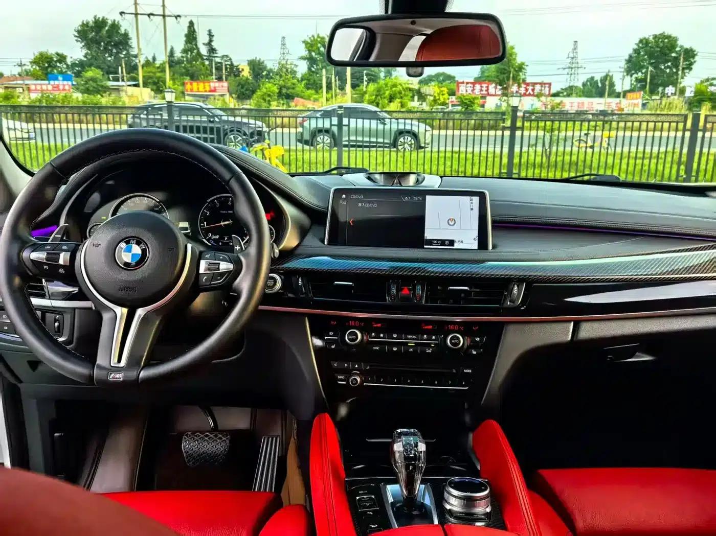 BMW X6 2018 xDrive28i — миниатюра 6