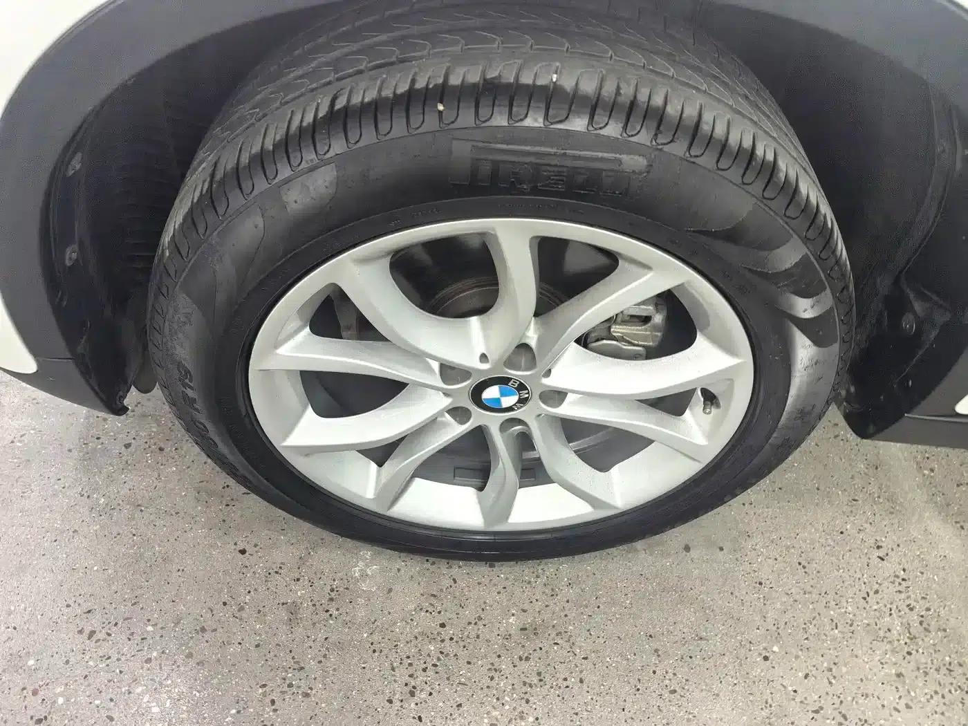 BMW X6 2018 xDrive28i — миниатюра 7