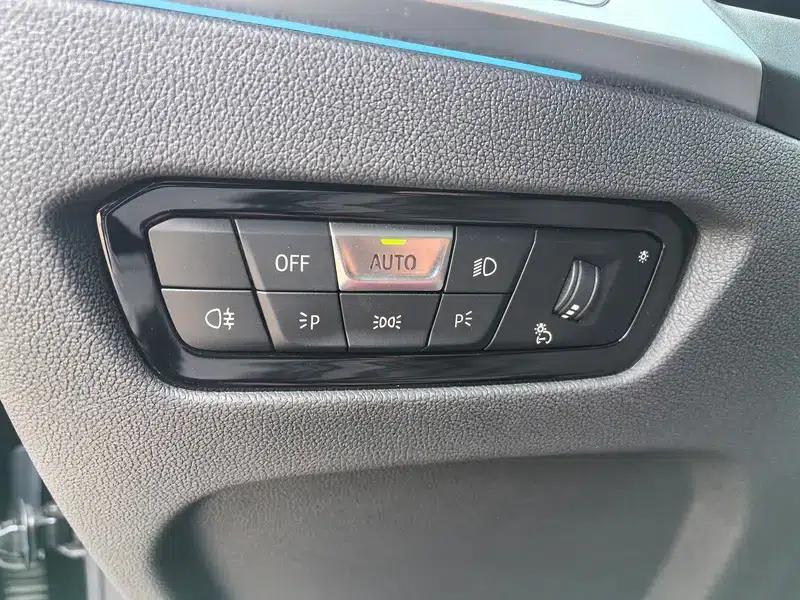 BMW i4 2022 eDrive40 — миниатюра 19