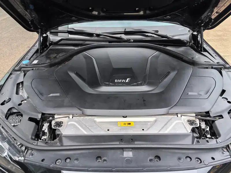 BMW i4 2022 eDrive40 — миниатюра 9