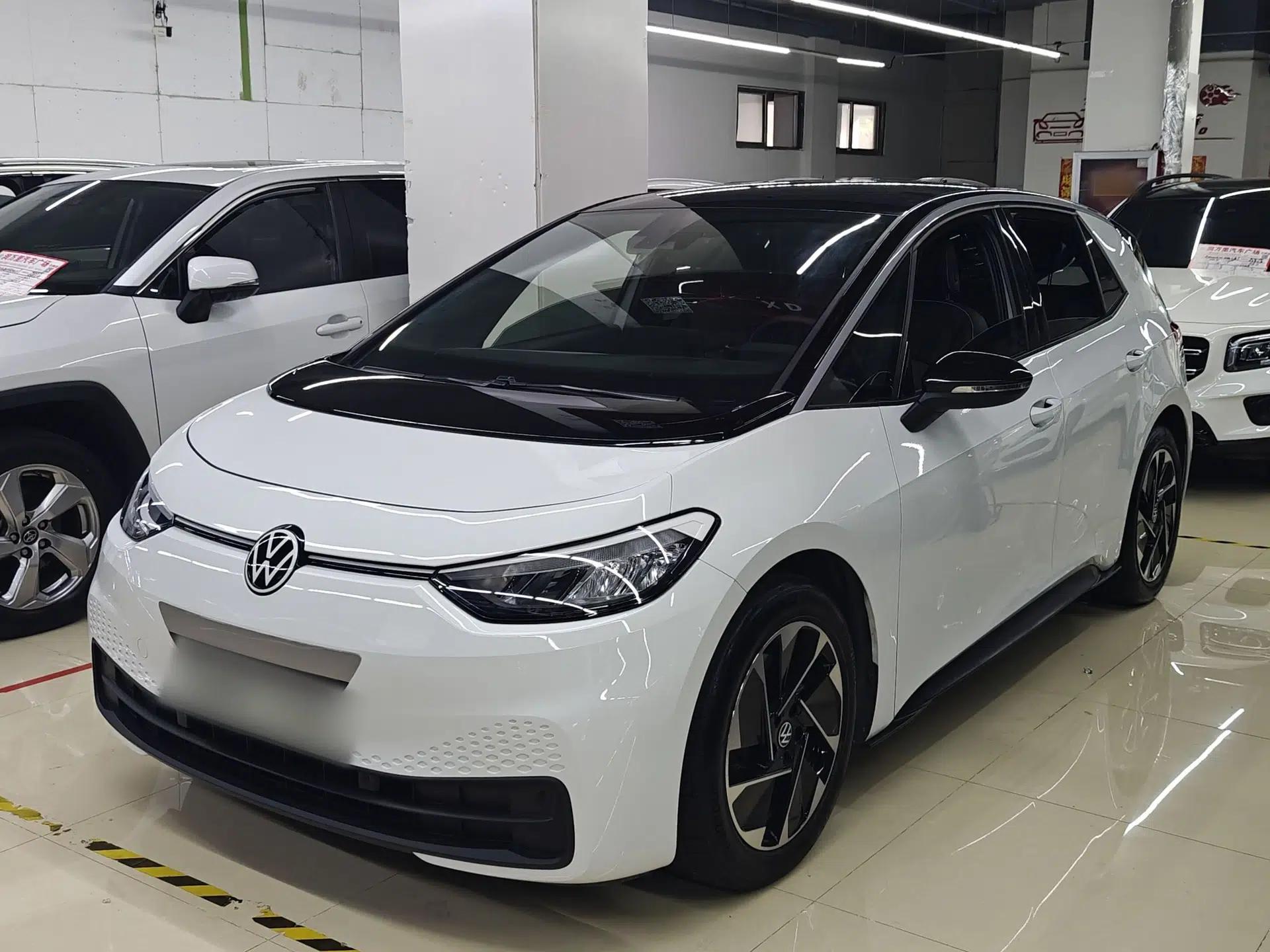 Volkswagen ID.3 2024 Pure & Smart Edition — миниатюра 1