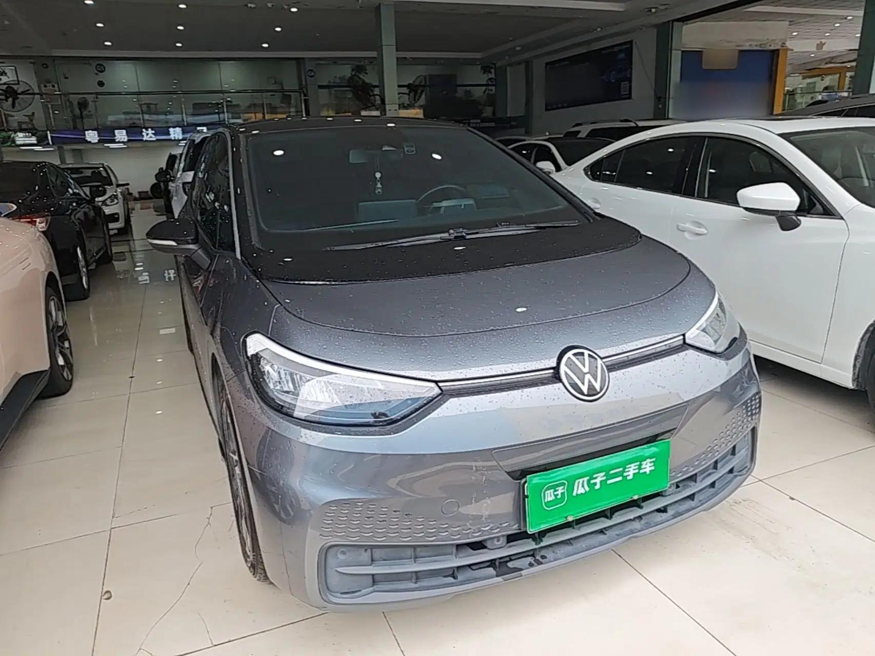 Volkswagen ID.3 2023 Pure Smart Edition — миниатюра 3