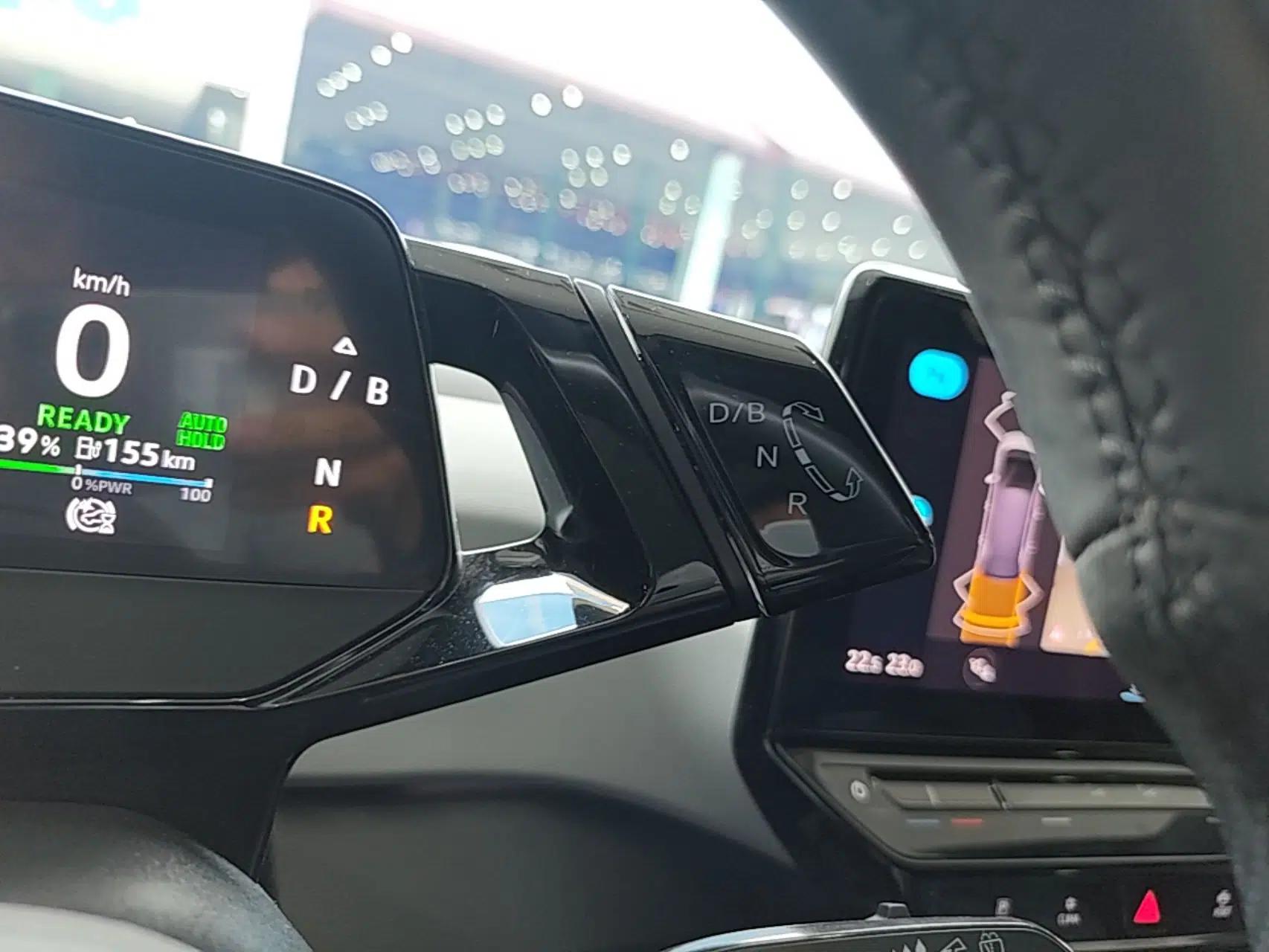Volkswagen ID.3 2023 Pure Smart Edition — миниатюра 21