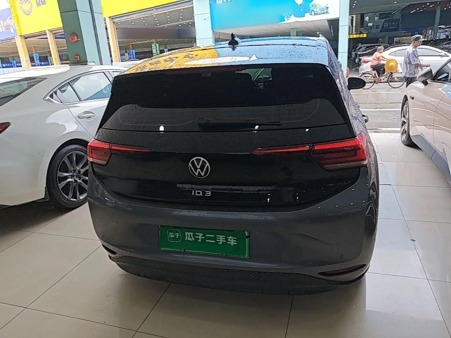 Volkswagen ID.3 2023 Pure Smart Edition — миниатюра 5
