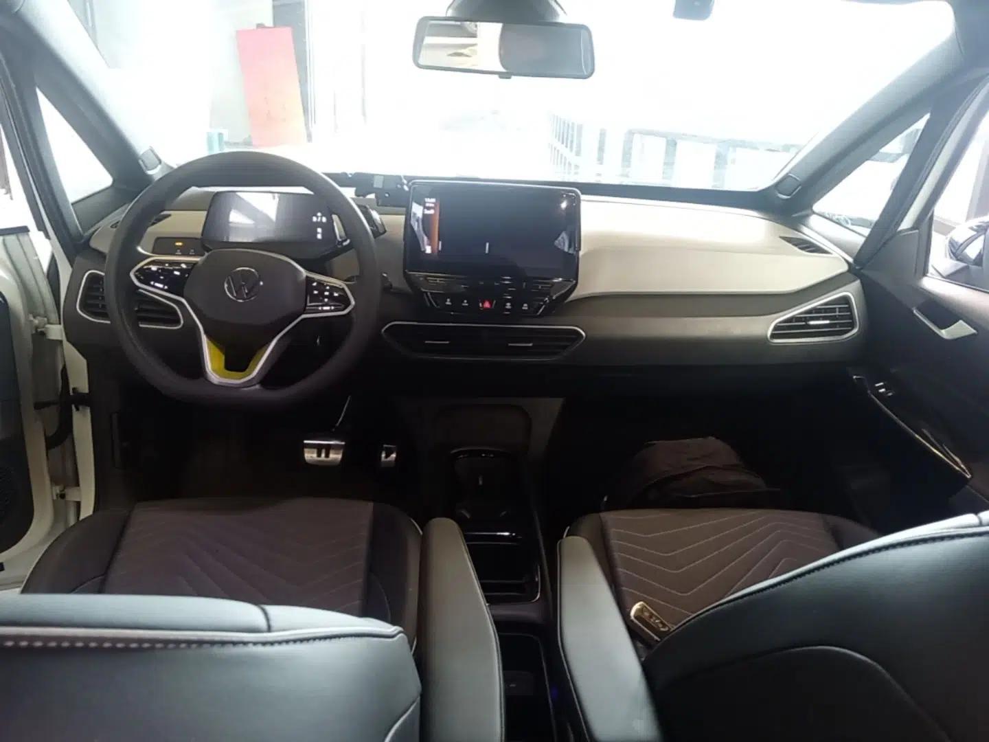 Volkswagen ID.3 2023 Pure Smart Edition — миниатюра 12