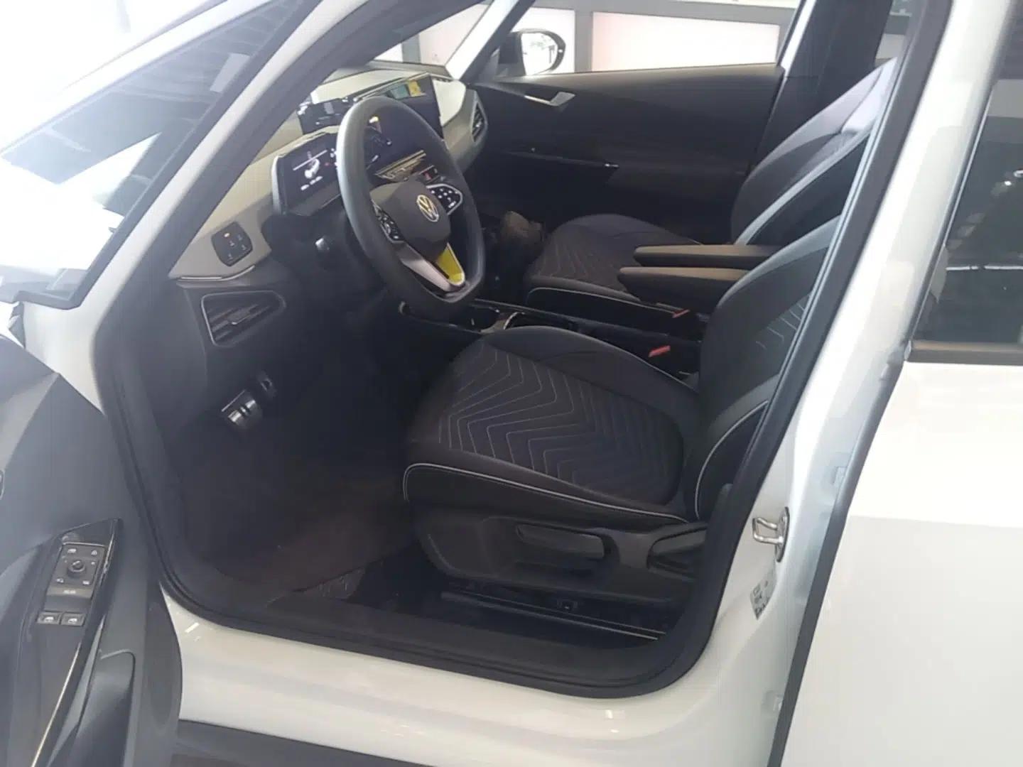 Volkswagen ID.3 2023 Pure Smart Edition — миниатюра 17