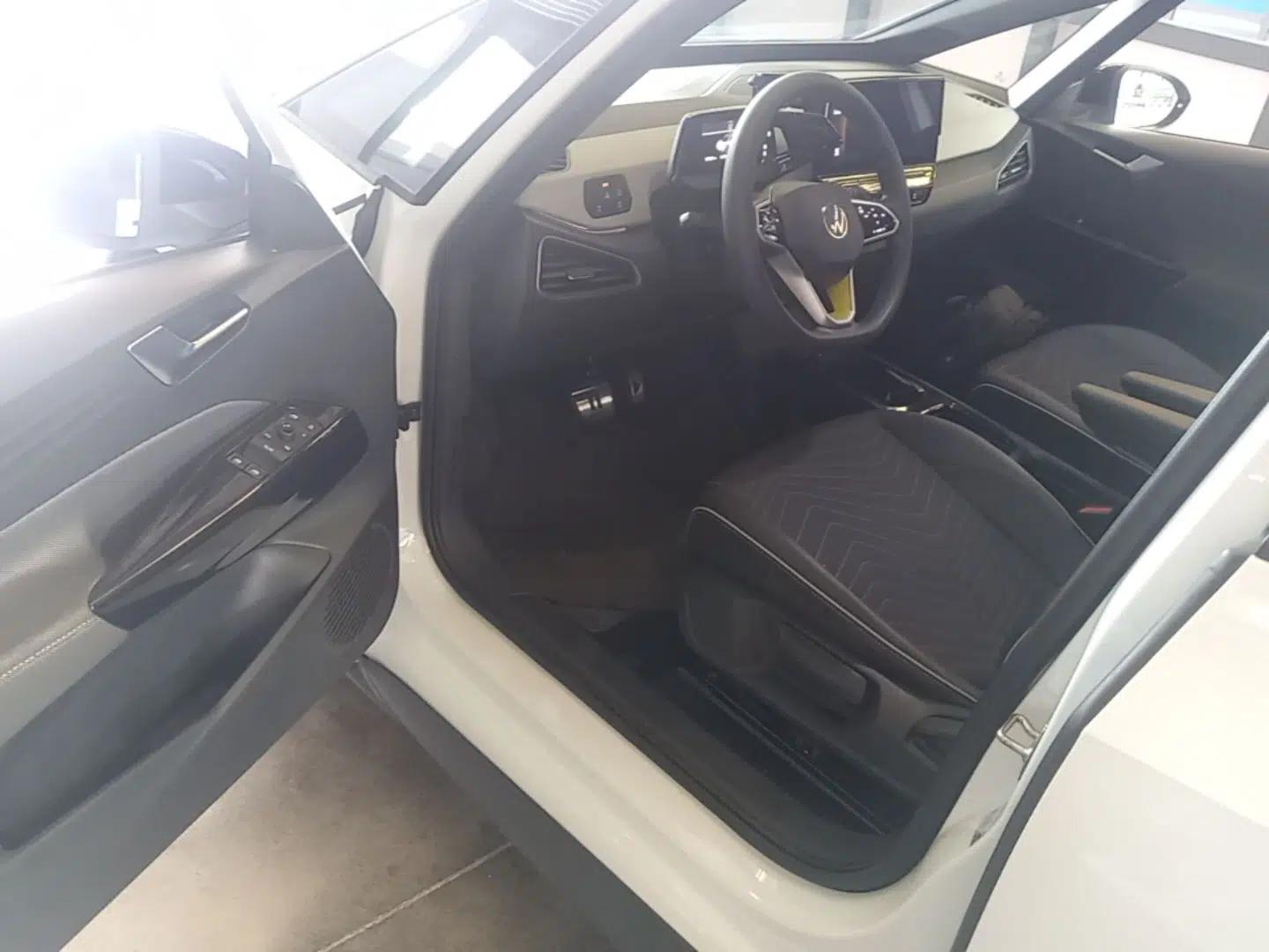 Volkswagen ID.3 2023 Pure Smart Edition — миниатюра 18