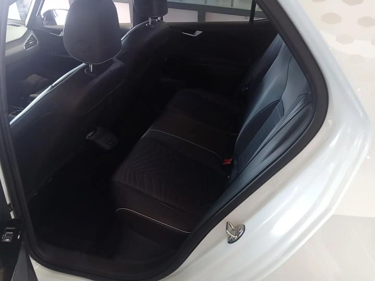 Volkswagen ID.3 2023 Pure Smart Edition — миниатюра 20
