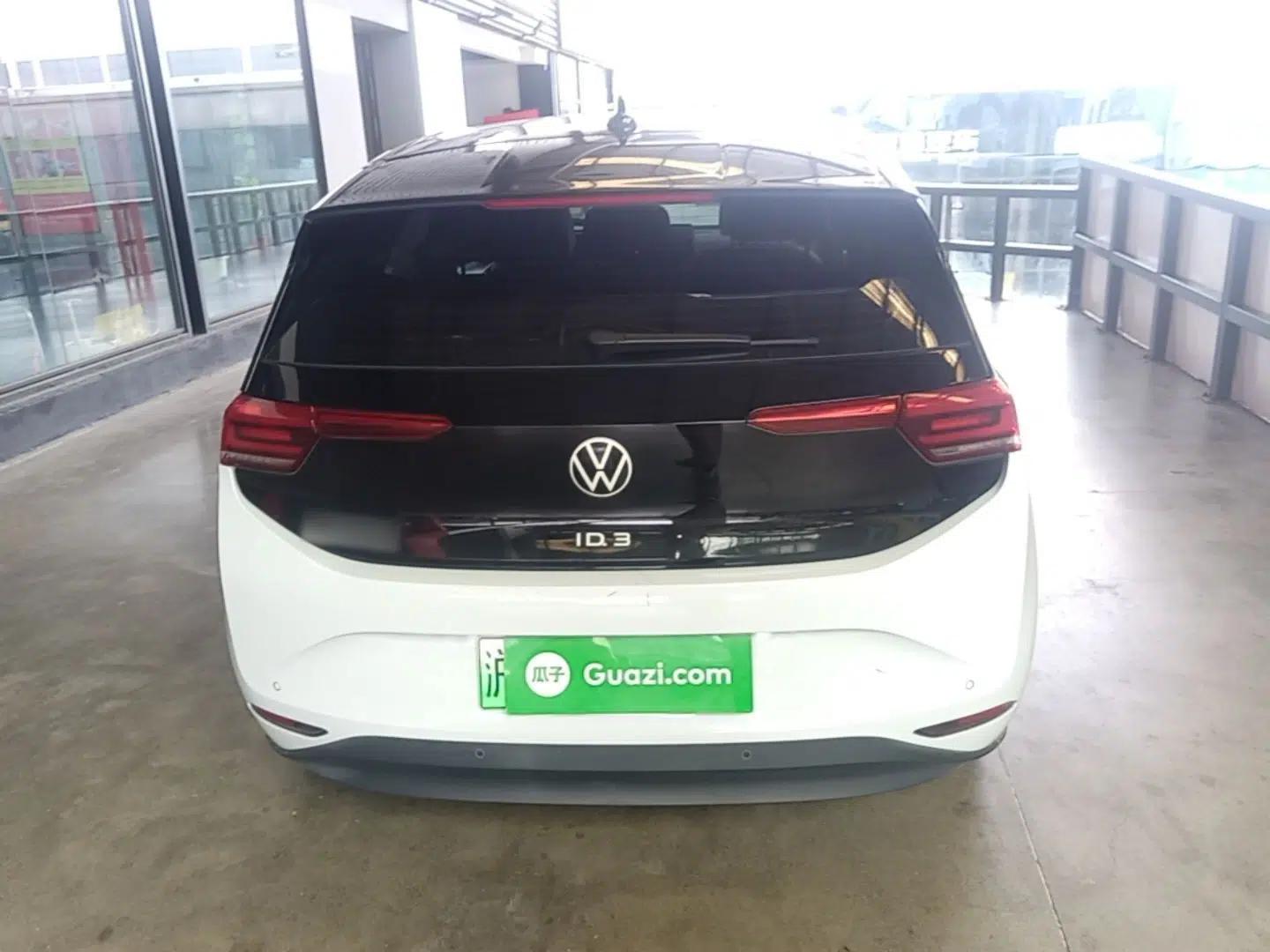 Volkswagen ID.3 2023 Pure Smart Edition — миниатюра 5