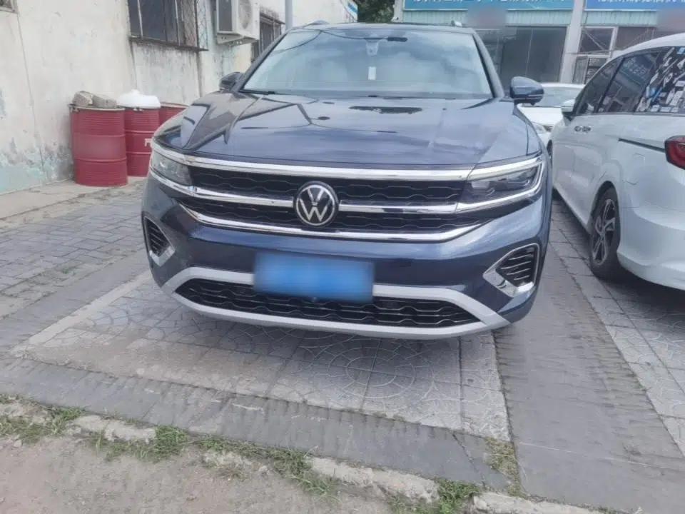 Volkswagen Talagon 2022 380TSI Four-Wheel Drive Luxury "Jiajing" Edition Pro 6 Seats — миниатюра 2