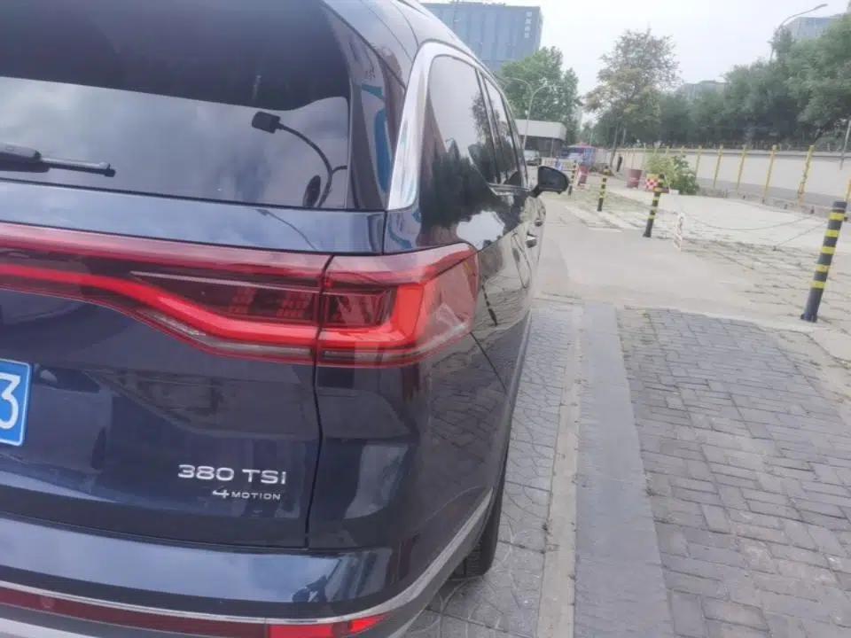 Volkswagen Talagon 2022 380TSI Four-Wheel Drive Luxury "Jiajing" Edition Pro 6 Seats — миниатюра 9