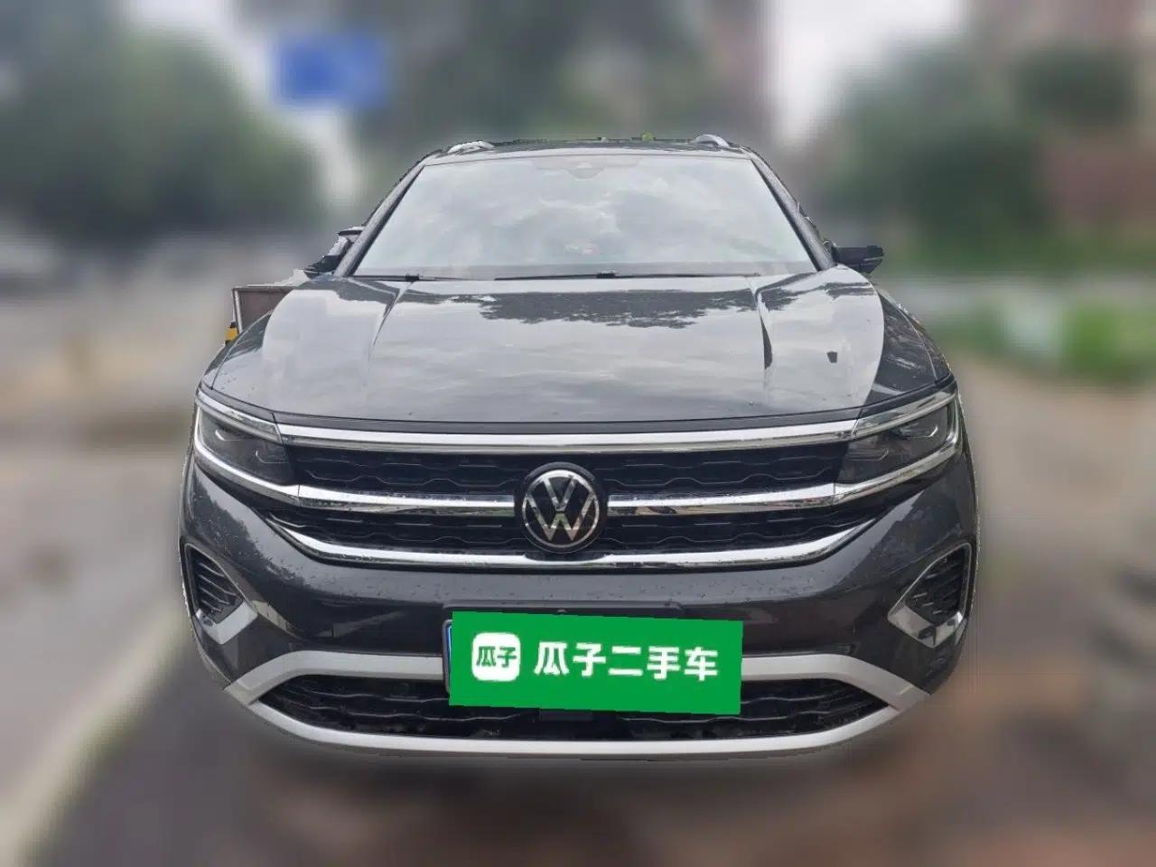 Volkswagen Talagon 2023 Facelift 380TSI All-Wheel-Drive Luxury Jiajing Pro 6-Seater — миниатюра 2