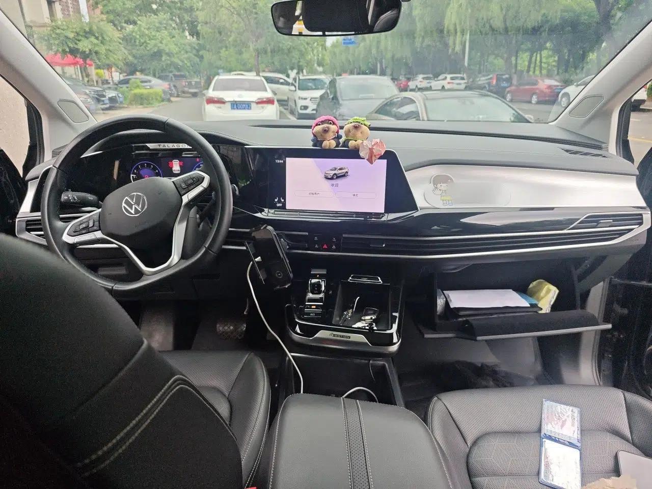 Volkswagen Talagon 2023 Facelift 380TSI All-Wheel-Drive Luxury Jiajing Pro 6-Seater — миниатюра 9