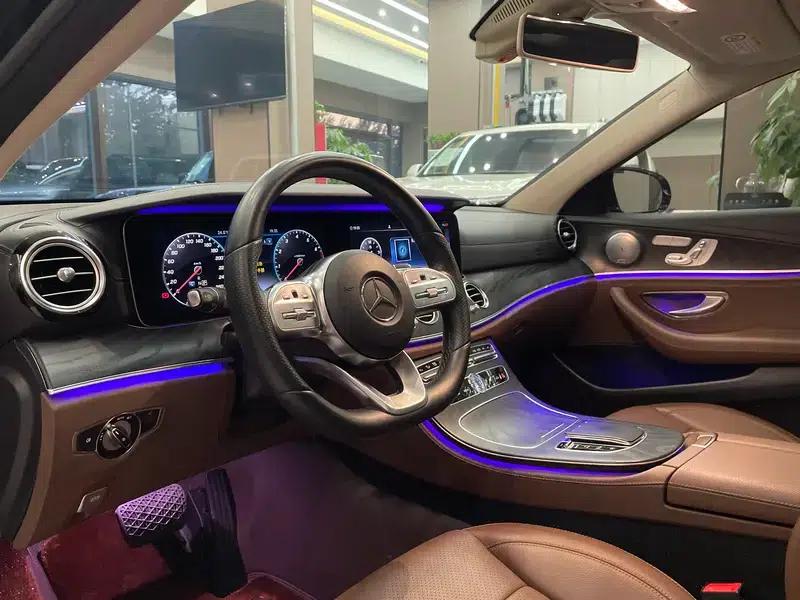 Mercedes-Benz E-Class 2019 Facelift E 300 L Fashion Model — миниатюра 24