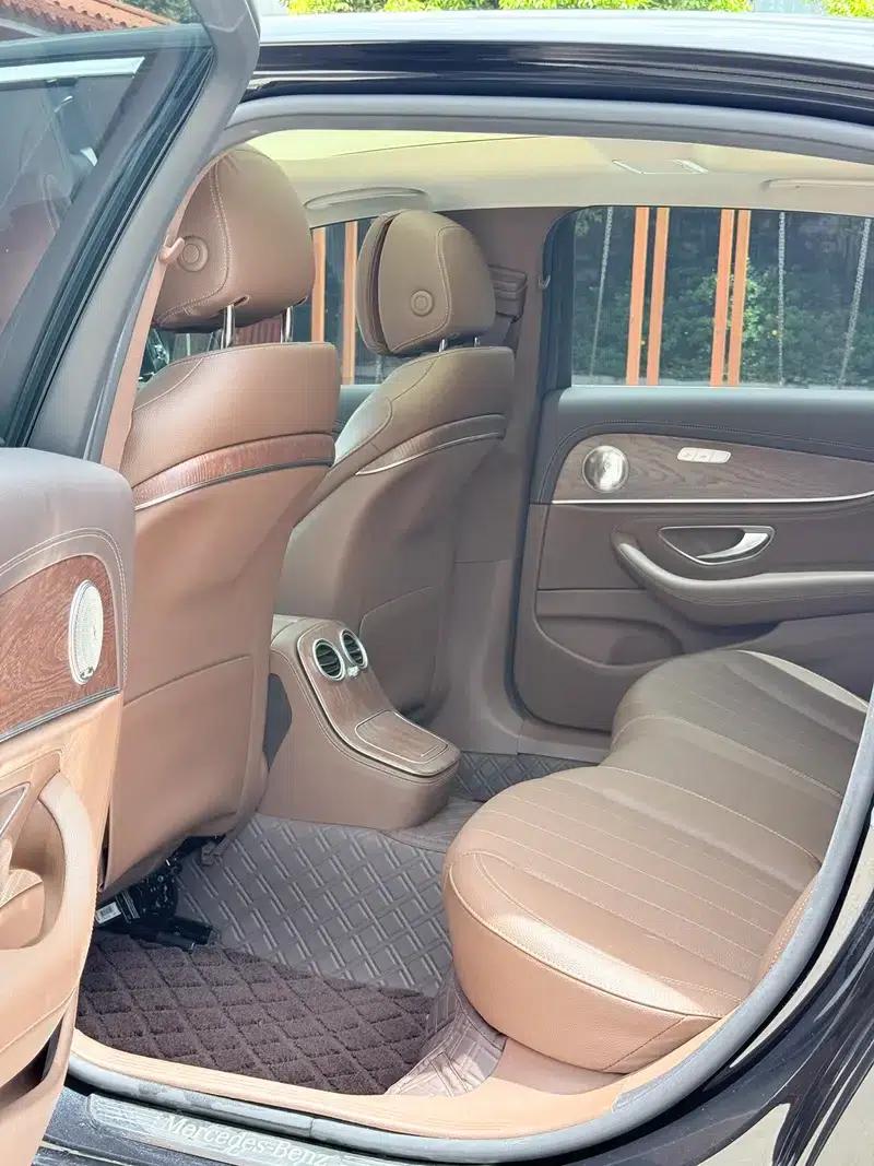 Mercedes-Benz E-Class 2023 Facelift E 300 L Luxury Sedan — миниатюра 9