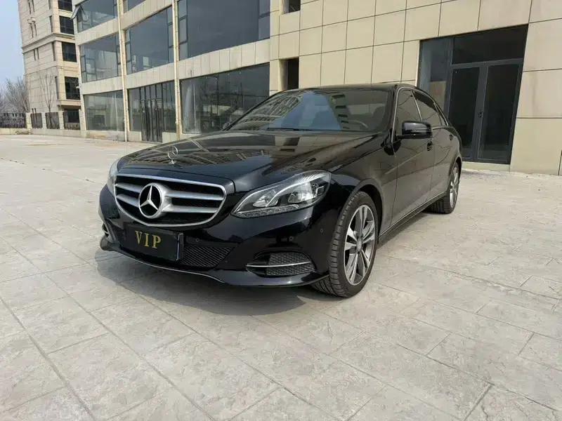 2015 Mercedes-Benz E-Class E 180 L Sport — миниатюра 1