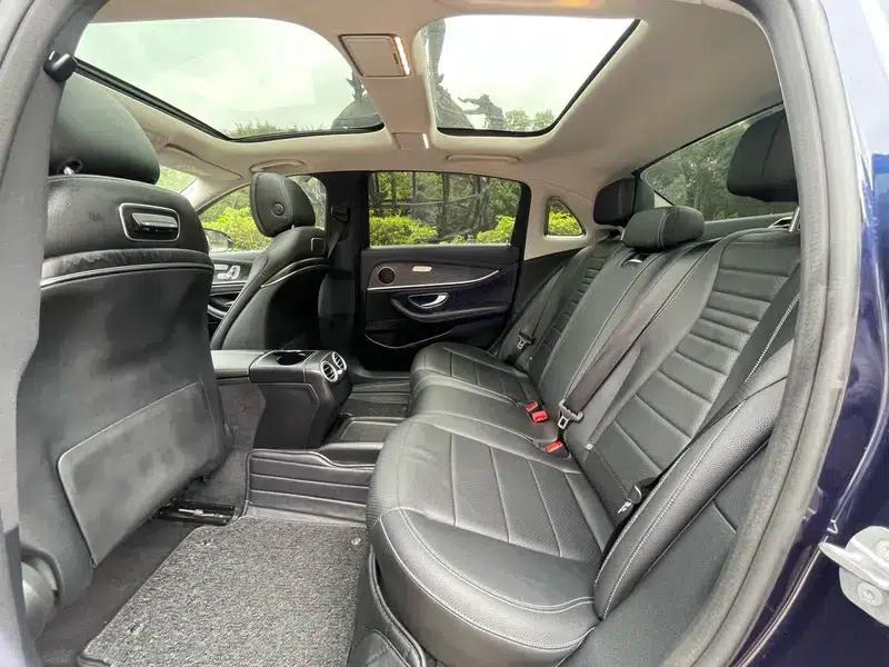 Mercedes-Benz E-Class 2018 Facelift E 300 L Sport Style — миниатюра 20