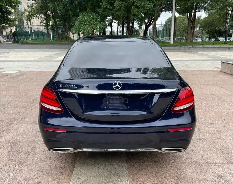 Mercedes-Benz E-Class 2018 Facelift E 300 L Sport Style — миниатюра 6