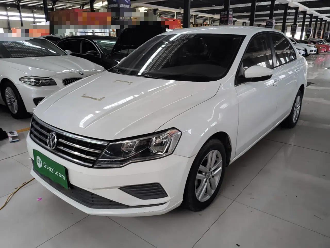 Volkswagen Jetta 2019 Dream Edition 1.4L Manual Fashion Version — миниатюра 1